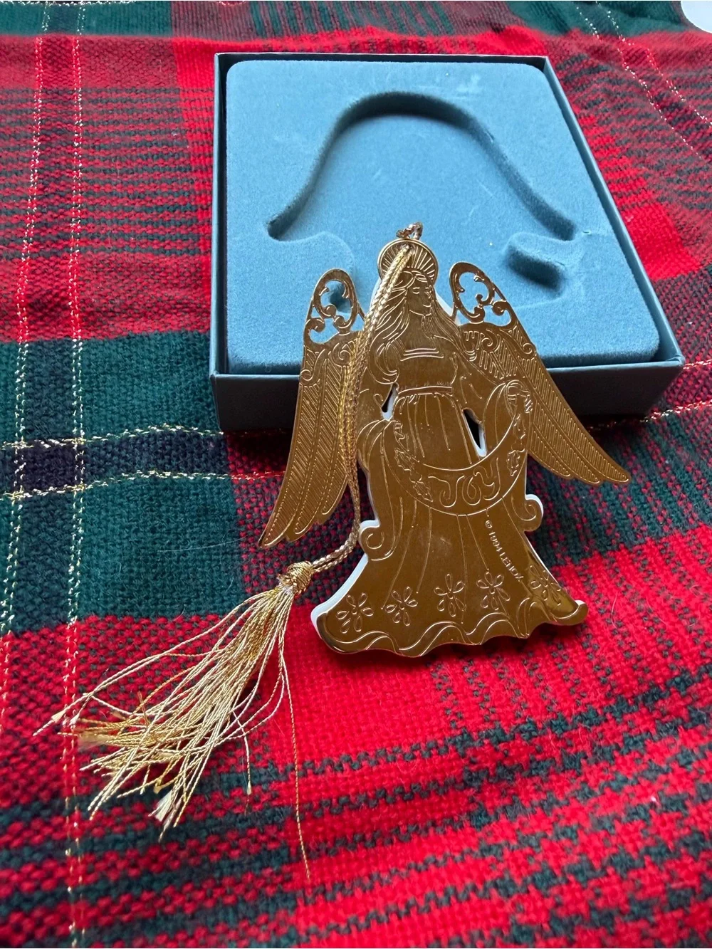 VINTAGE 1994 Lenox Angel of Joy Porcelain Ornament Gold Wings Boxed